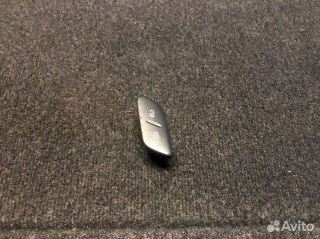 VolksWagen Polo Sedan поло Кнопка Блокировки Замка