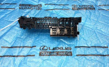 Блок реле Lexus GX 470 Оригинал NEW 2002-2009