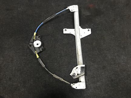 Стеклоподъемник передний правый Peugeot 307