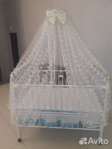 Детская кровать с бортиками