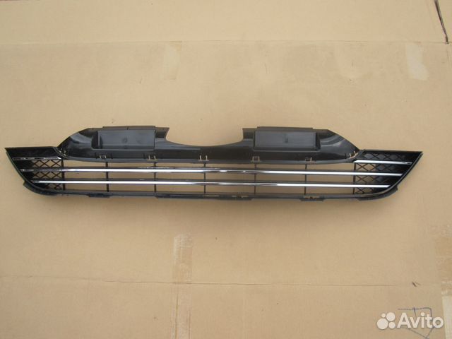 Решётка радиатора нижняя с хромом Honda CR V 3 -10