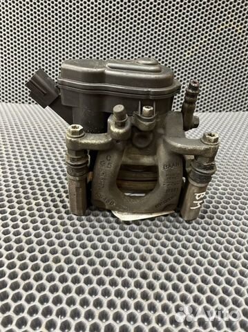 Суппорт задний левый Mazda 3 BM PY 2013-2019