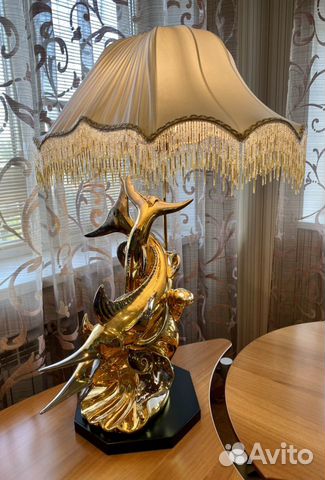 Лампа настольная