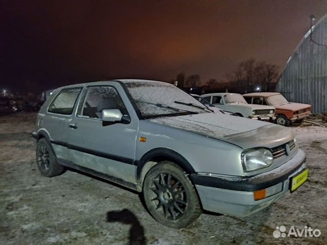 Вакуумник тормозного цилиндра VW Golf III