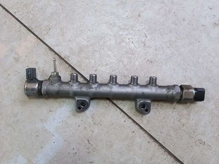 Топливная рампа дизель 2.8 тойота прадо 150