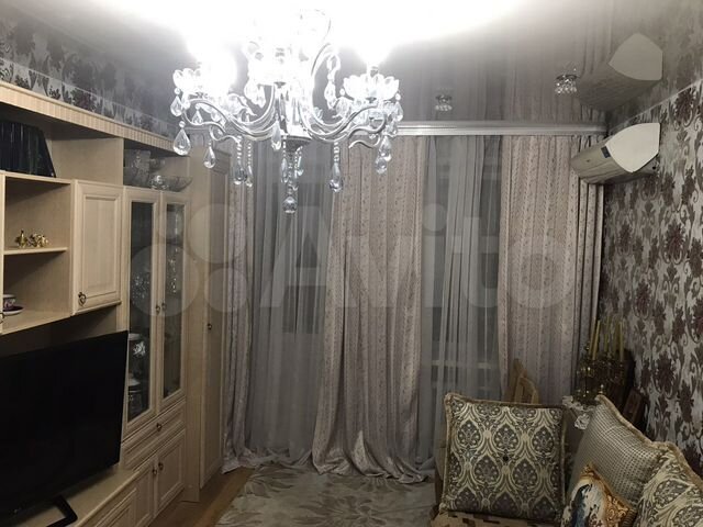 2-к. квартира, 50 м², 2/10 эт.