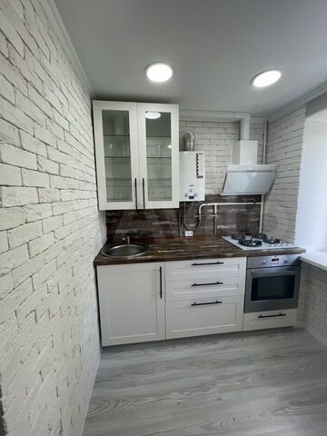 2-к. квартира, 60 м², 4/5 эт.