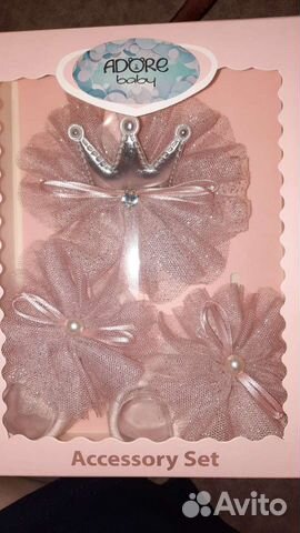 Набор на праздник или фотосессию повязка и пинетки