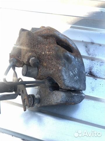 Суппорт тормозной передний левый Audi A6 C6 2006