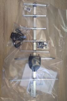 Антенна тв sprint-7 SWA с усилителем 40дБ, новая