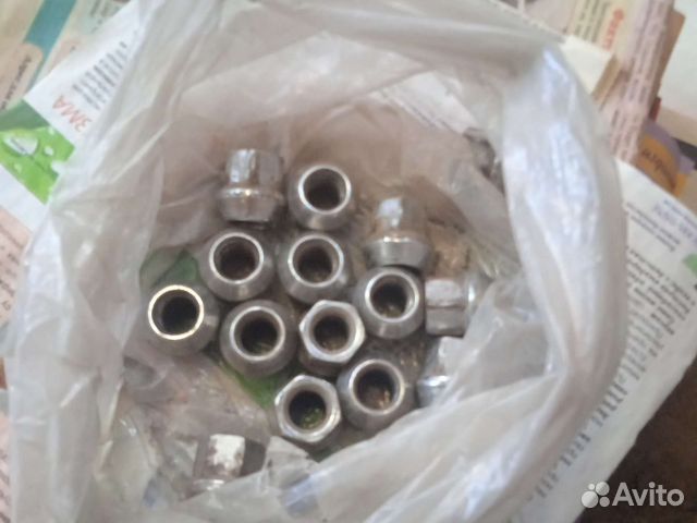 Колёсные гайки