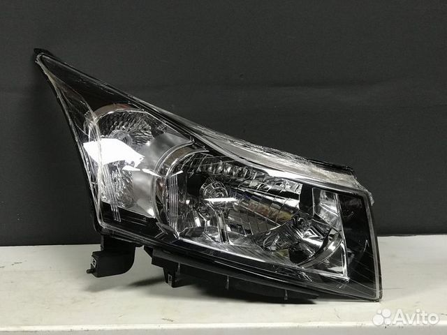 Фара правая Chevrolet Cruze 2009-2013