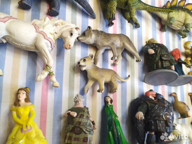 Фигурки животных разные