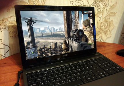 4ядра 8гб SSD две видеокарты ноутбук HP