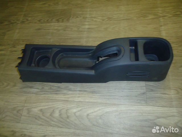 Подлокотник Peugeot 1007