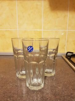 Продаю стаканы