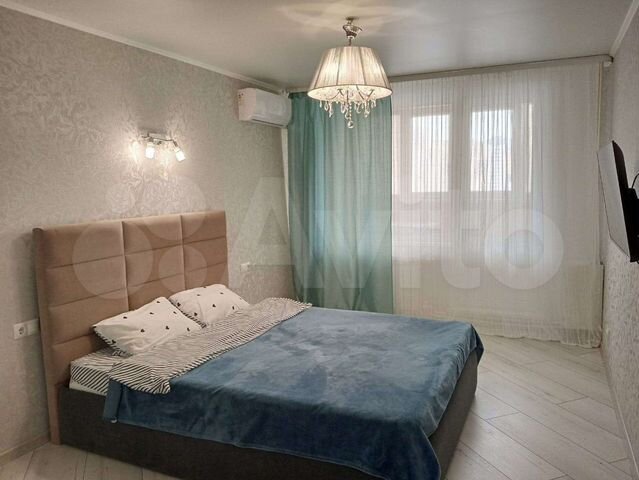 2-к. квартира, 50 м², 8/10 эт.