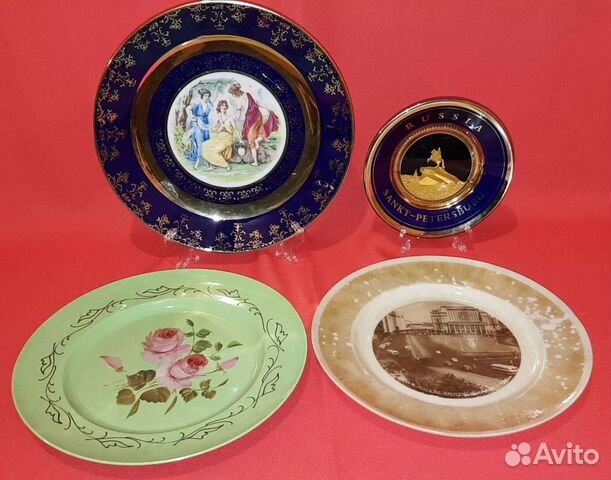 Декоративные тарелки и подносы