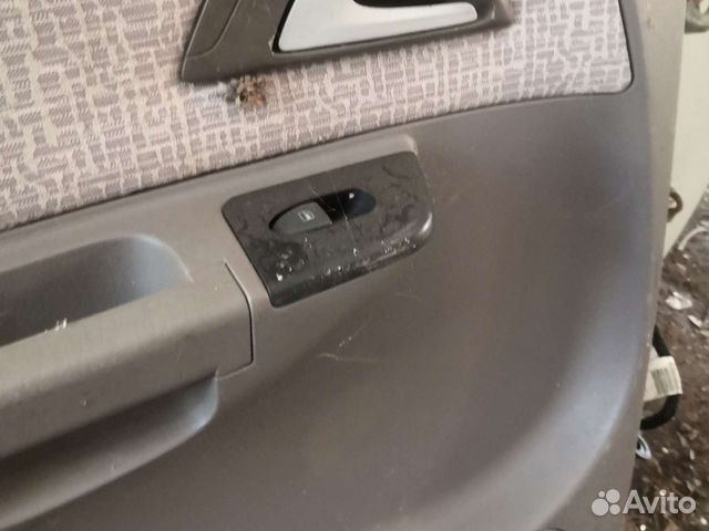 Кнопка стеклоподъёмника левой двери чери qq6