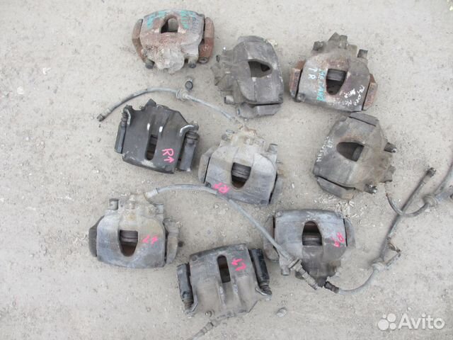 Суппорт тормозной передний Renault Megane 2