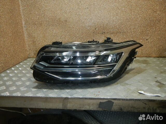 Фара левая, Volkswagen (Фольксваген) -tiguan (II)