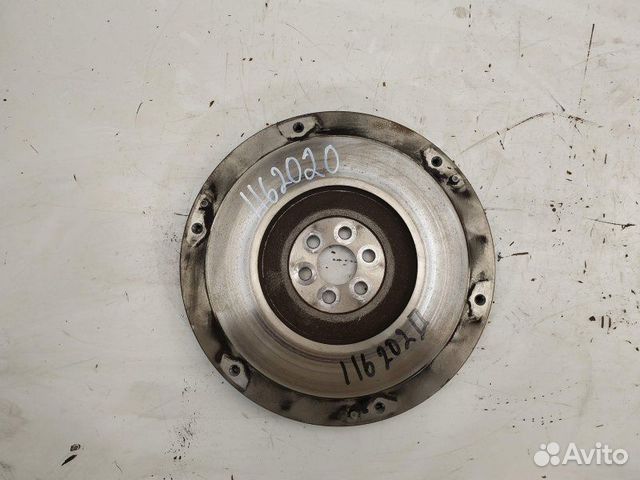 Маховик 1340533030 Toyota Auris E15