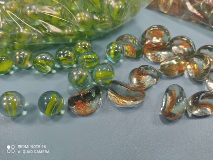 Декоративные стеклянные камушки