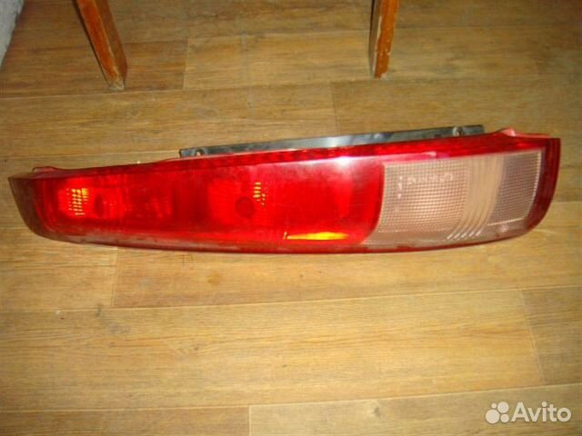 Стоп левый Nissan Xtrail NT30 2001