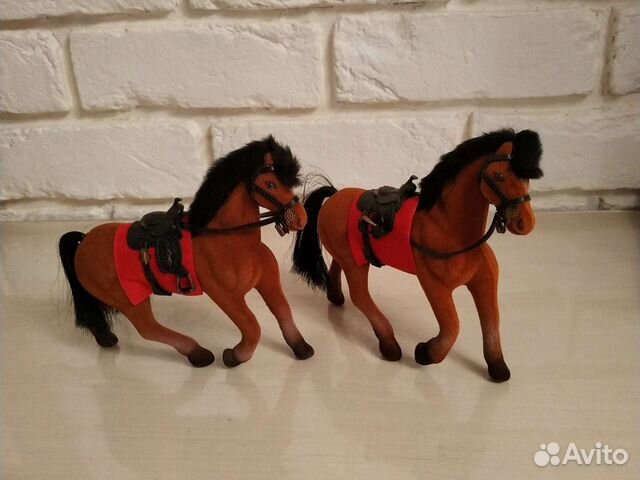 Лошадь игрушка