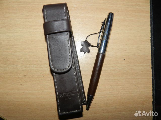 Шариковая ручка parker