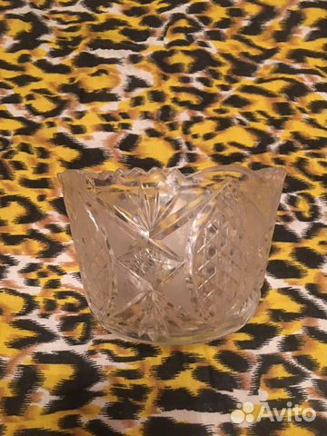 Хрустальная ваза