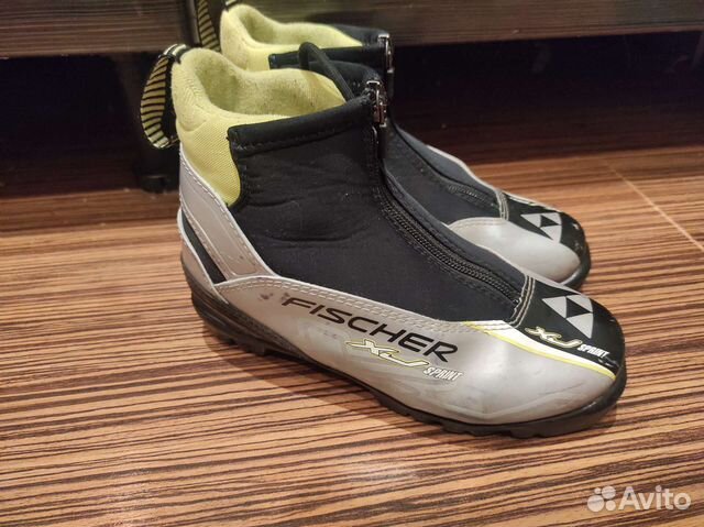 Лыжные ботинки fischer