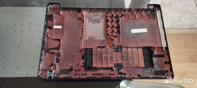 Нижняя часть корпуса Asus x553m