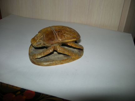 Пирамидка фигурка статуэтка скарабей Египет Амон-Р