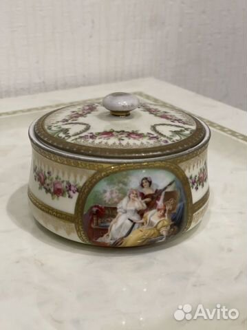 Шкатулка для украшений