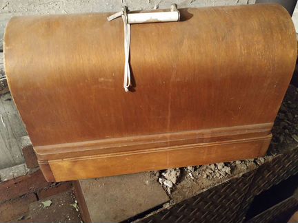 Швейная машина