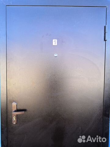 Дверь входная металлическая