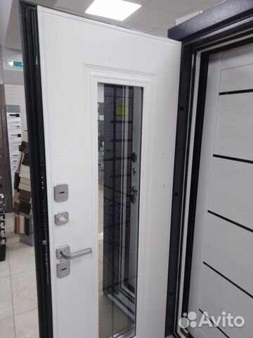 Дверь входная