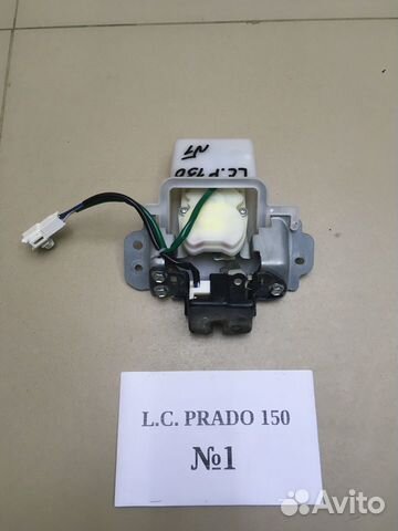 Замок стекла багажника Land Cruiser Prado 150