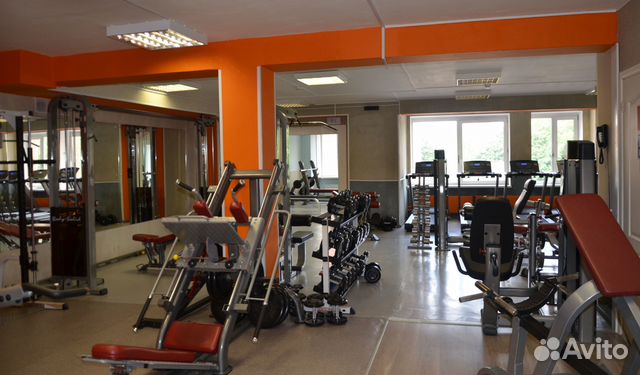 Тренер по фитнесу, инструктор тренажерного зала