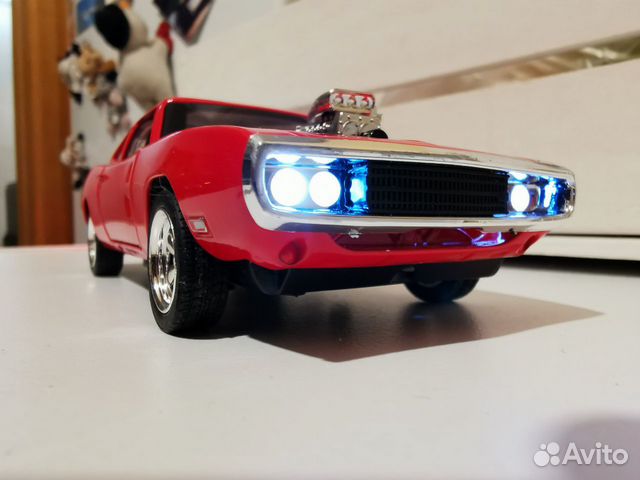 Модель автомобиля Dodge Charger
