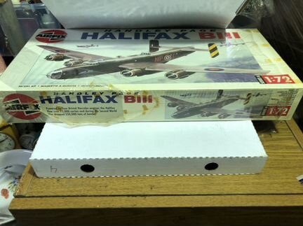 Сборная модель самолёта 1:72,halifax Bll, airfix