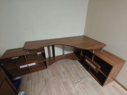 Компьютерный стол мебелайн-10