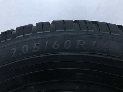 Dunlop SP Winter Sport 3D 205/60/16