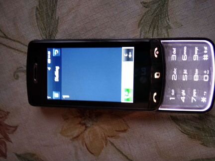 Телефон LG GD900
