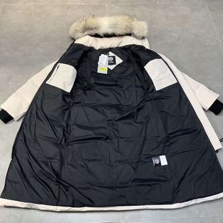 Пуховик Canada Goose