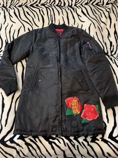 Бомбер на девочку