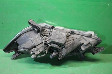 Фара правая Mitsubishi Pajero Sport 3 2015