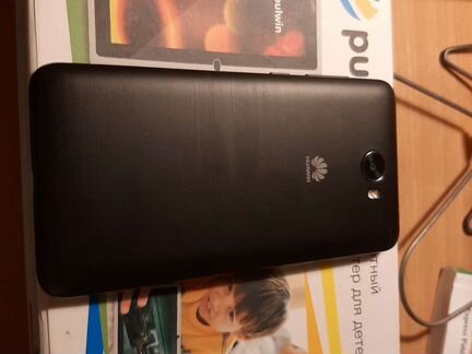 Телефон Huawei