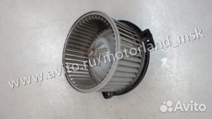 Двигатель отопителя (моторчик печки) Toyota Land C